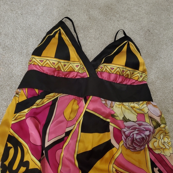 Silky tank dress🍒 - Picture 3 of 10